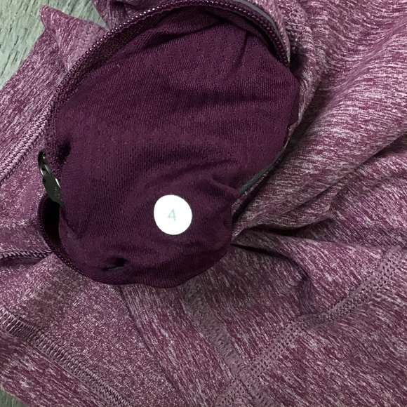 LULULEMON | Pullover 1/2 Zip - Picture 6 of 6